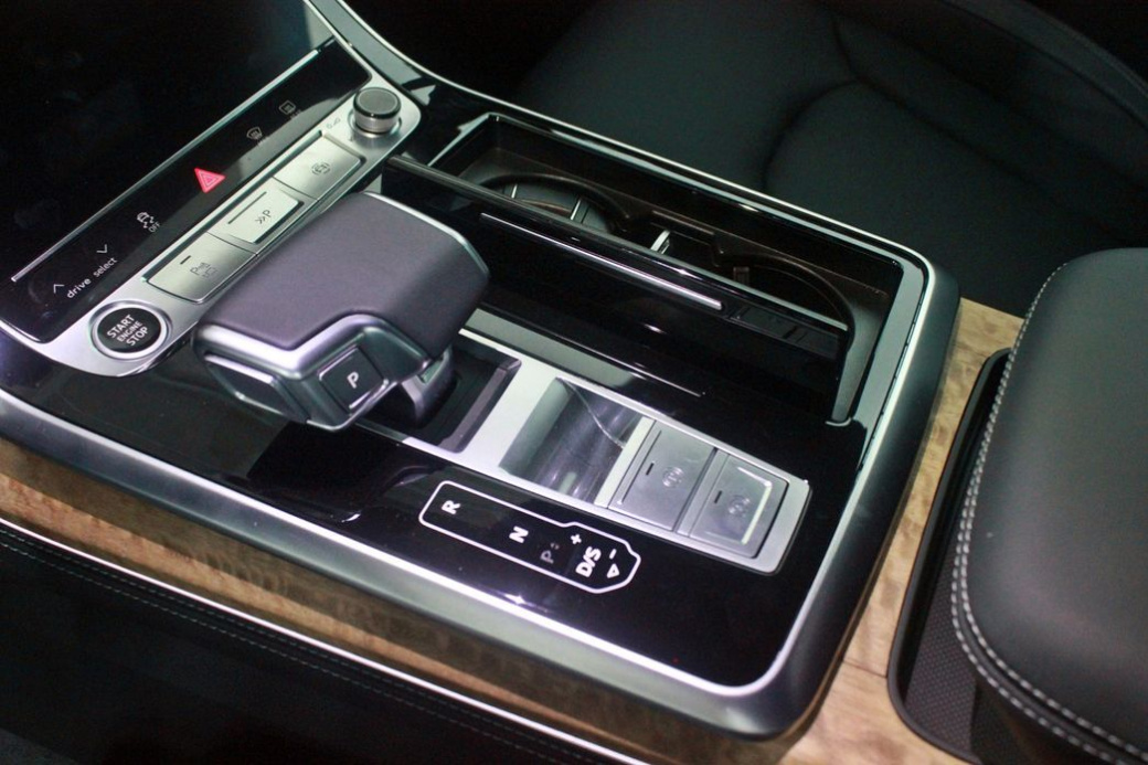 Audi Q7 55 TFSI Quattro, 2025
