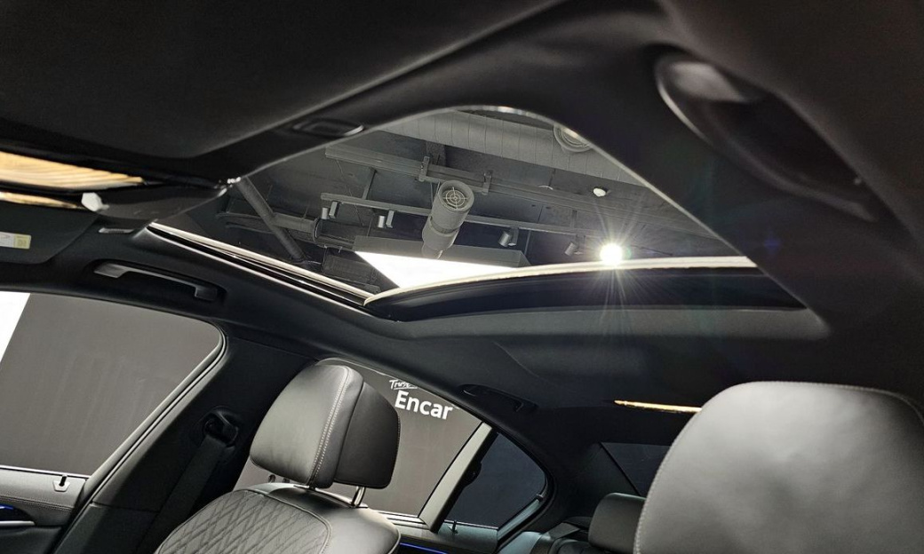 BMW 5-Series 530i M Sport Package, 2022