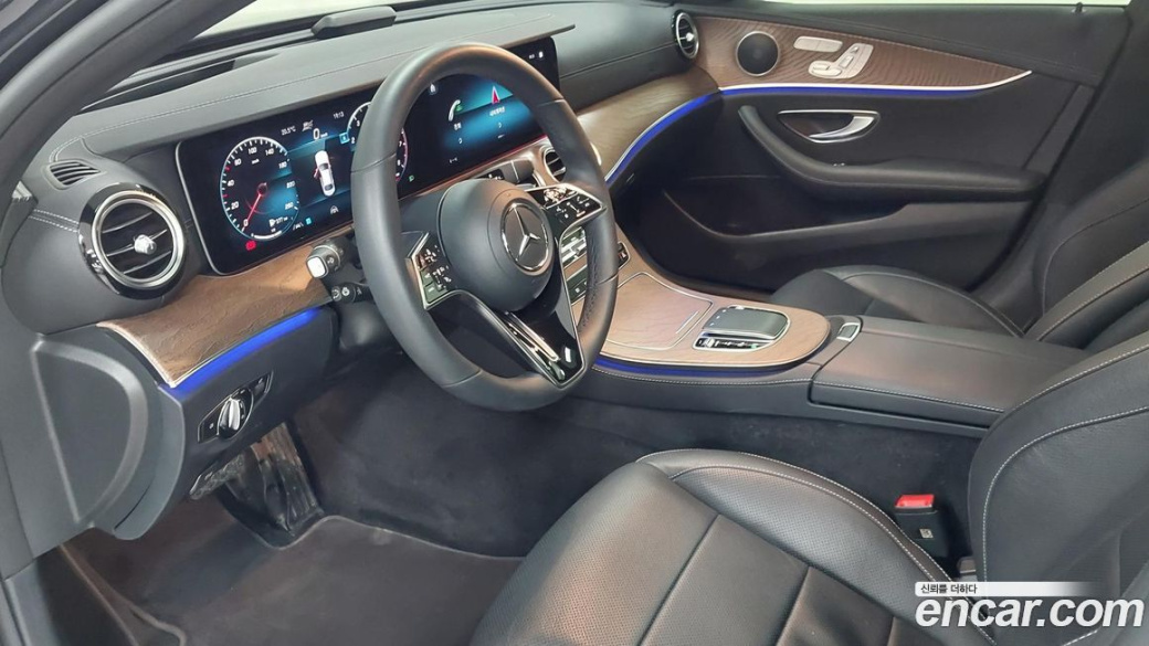 Mercedes-Benz E-Class E250 Exclusive, 2023