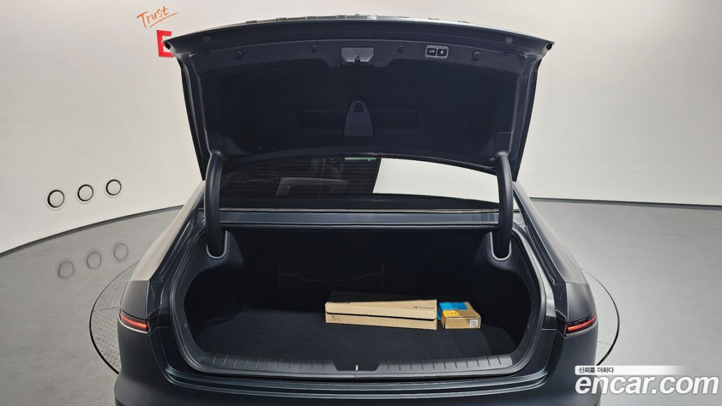 Hyundai Grandeur 2,5 Gasoline 2WD, 2023