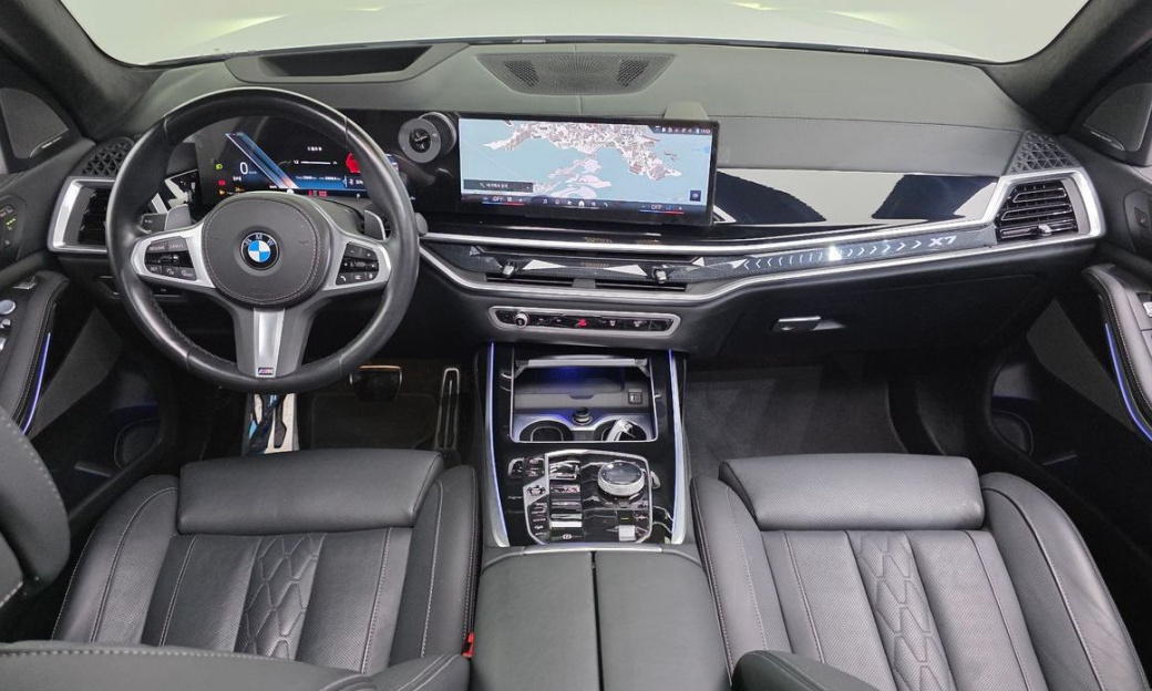 BMW X7 xDrive 40i M Sport 6STR, 2024