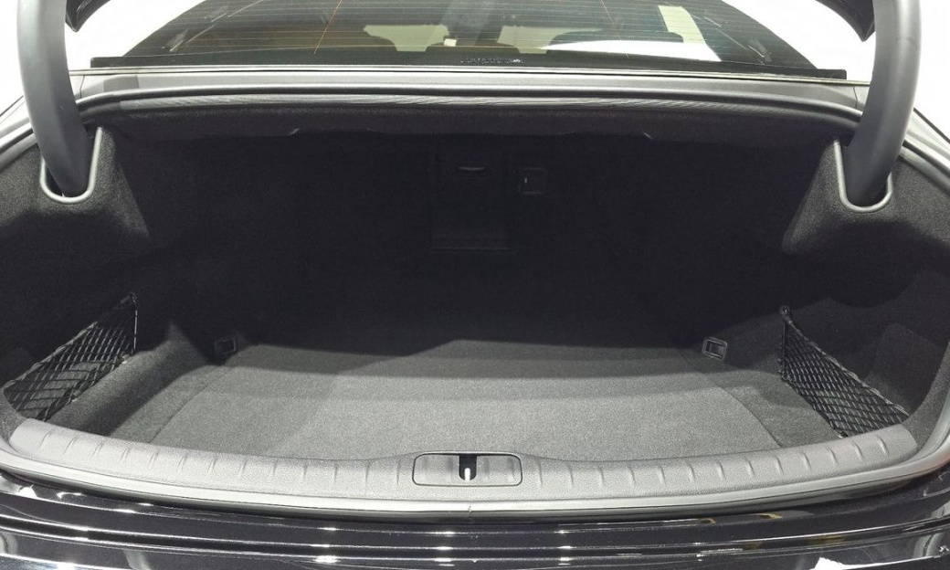 Genesis G80 Gasoline 2.5 Turbo AWD, 2025