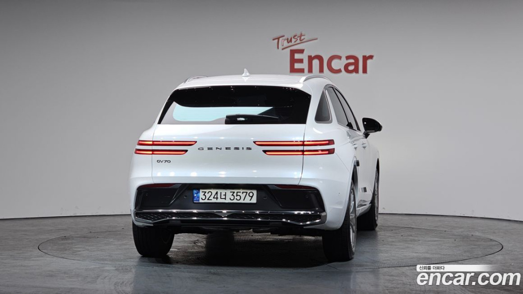 Genesis GV70 2.5T Gasoline 2WD, 2025