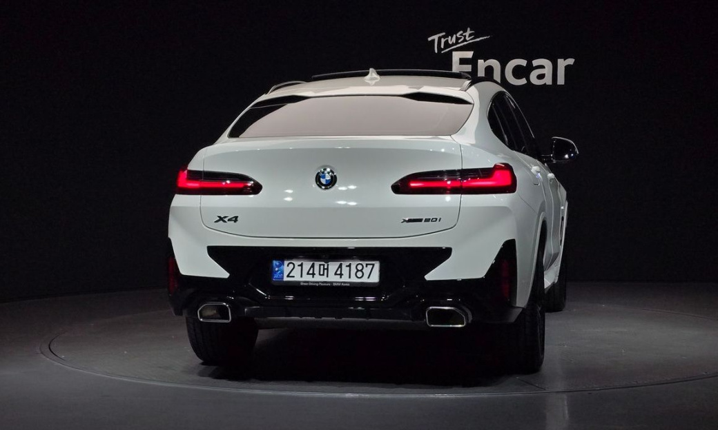 BMW X4 xDrive20i M Sport, 2022