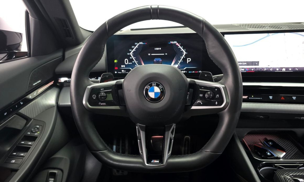 BMW 5-Series 520i M Sport, 2024