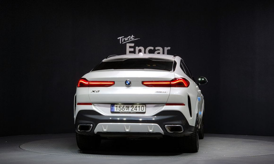 BMW X6 xDrive40i M Sport, 2024