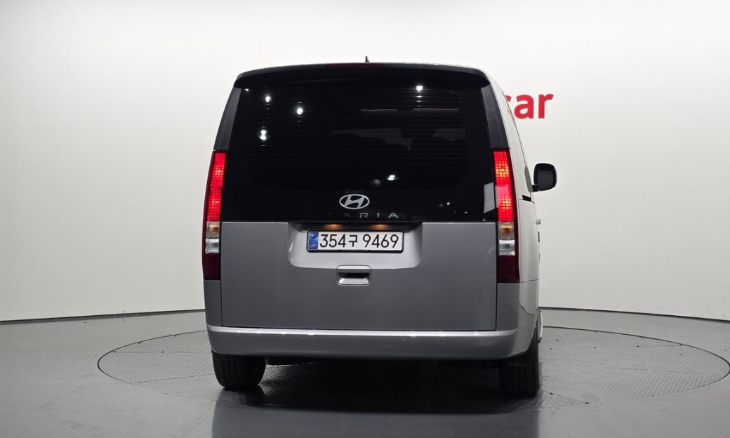 Hyundai Staria Tourer 9-Seater, 2025