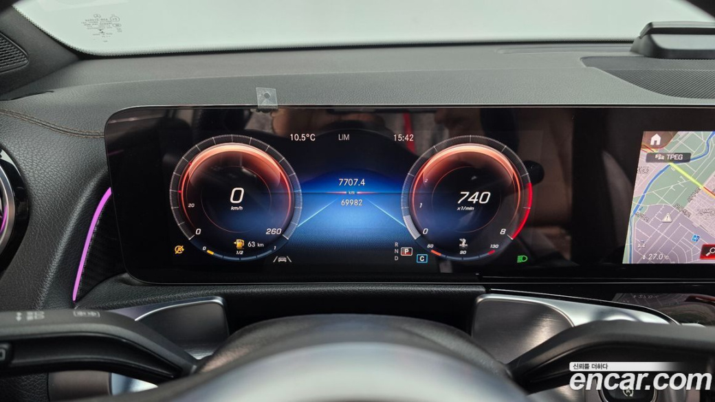 Mercedes-Benz GLB-Class GLB250 4MATIC, 2021