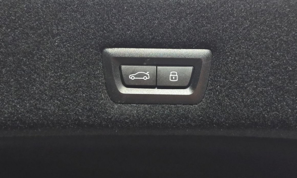 BMW 7-Series 740d xDrive M Sport, 2025