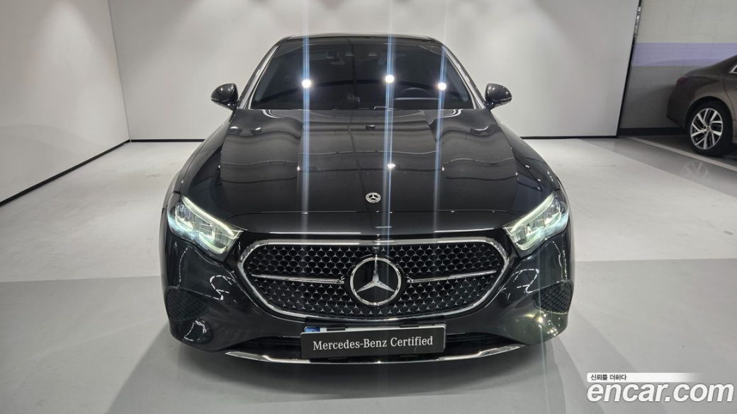 Mercedes-Benz E-Class E200 Avantgarde, 2025