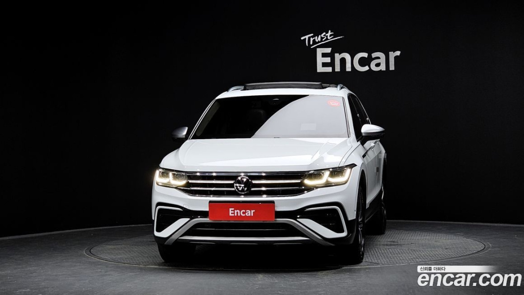 Volkswagen Tiguan 2.0 TSI Prestige, 2023
