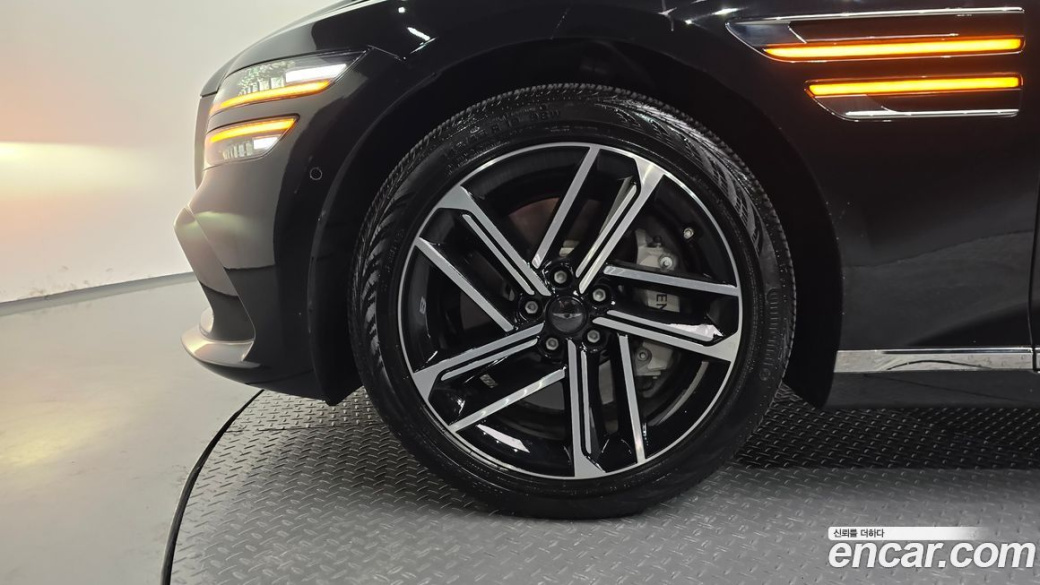 Genesis G80 Gasoline 2.5 Turbo AWD, 2025