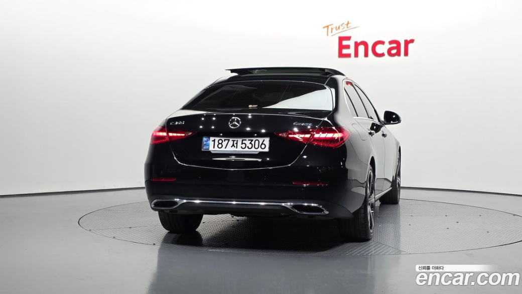 Mercedes-Benz C-Class C300 4MATIC Avantgarde, 2023
