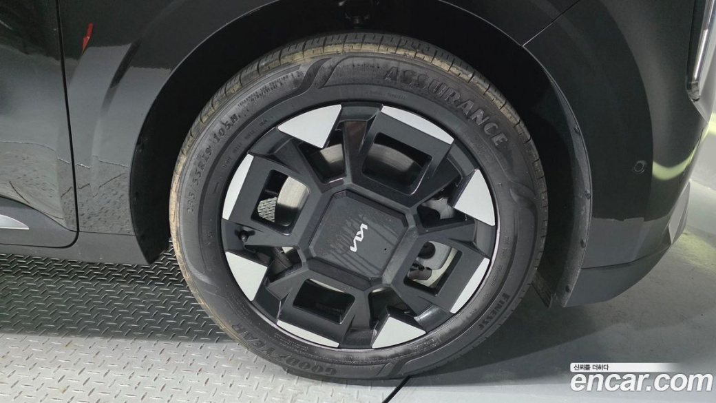 Kia Carnival 7-Seater Noblesse, 2025