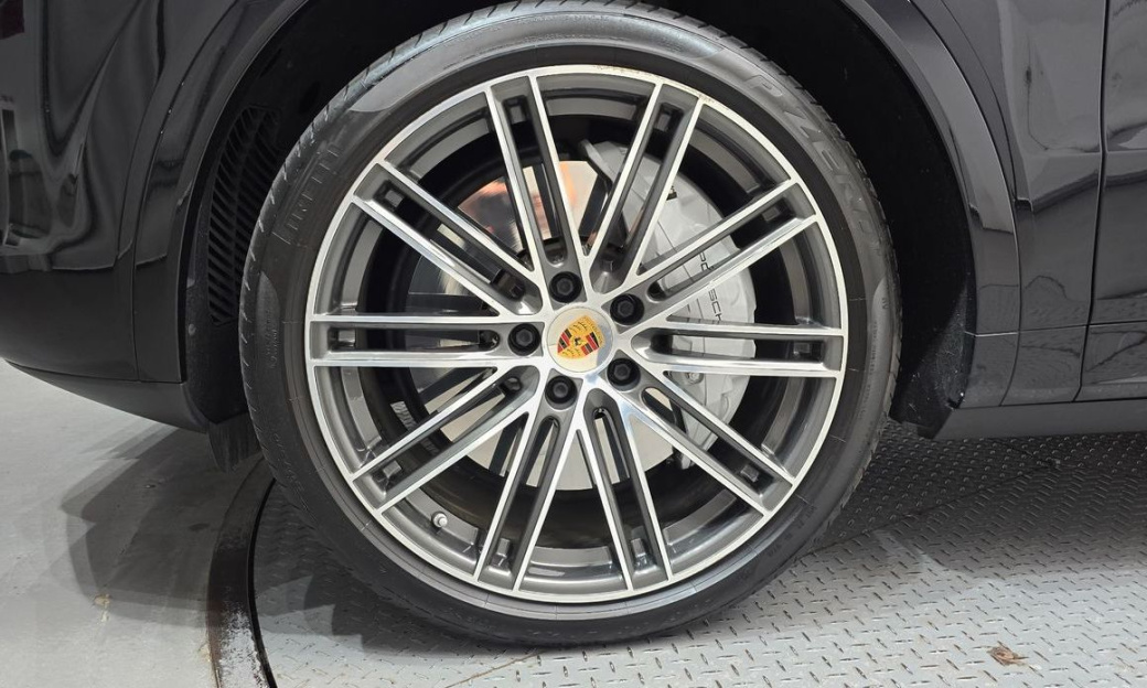 Porsche Cayenne 4.0 Turbo, 2022