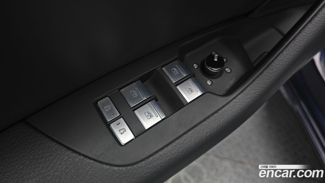 Audi A6 45 TFSI Quattro Premium, 2022