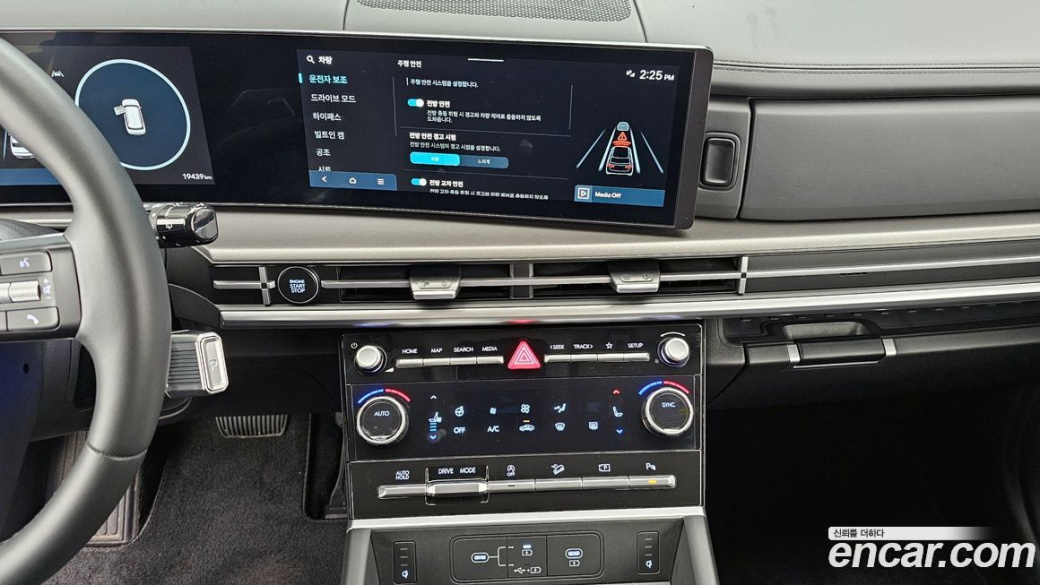 Hyundai Santafe Gasoline 2.5T 2WD, 2024