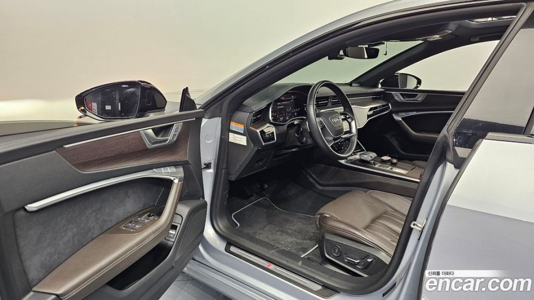 Audi A7 55 TFSI Quattro Premium, 2022