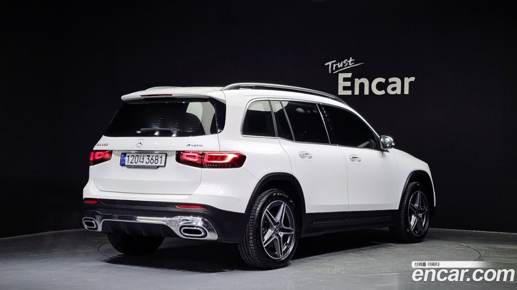 Mercedes-Benz GLB-Class GLB250 4MATIC, 2022