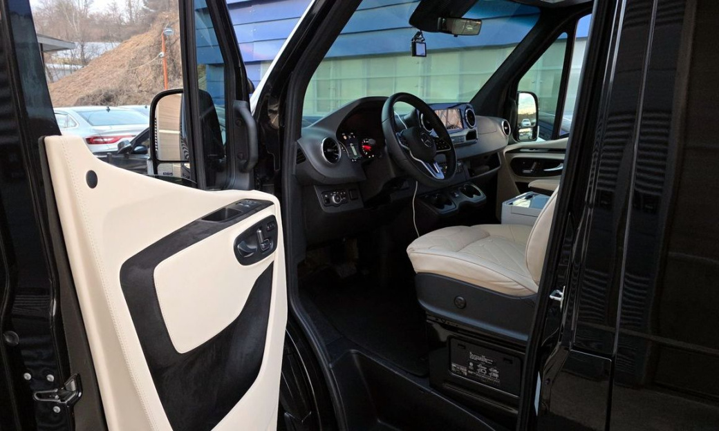 Mercedes-Benz Sprinter 2.0 Diesel, 2024