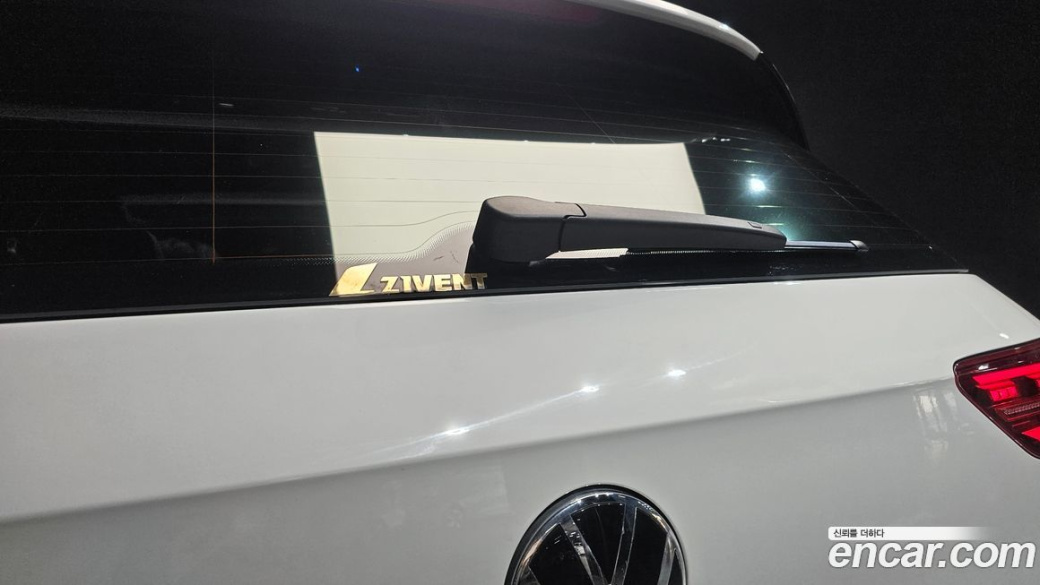 Volkswagen Golf 2.0 GTI, 2023