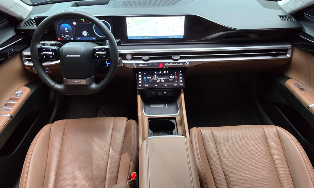 Hyundai Grandeur 2,5 Gasoline 2WD, 2024