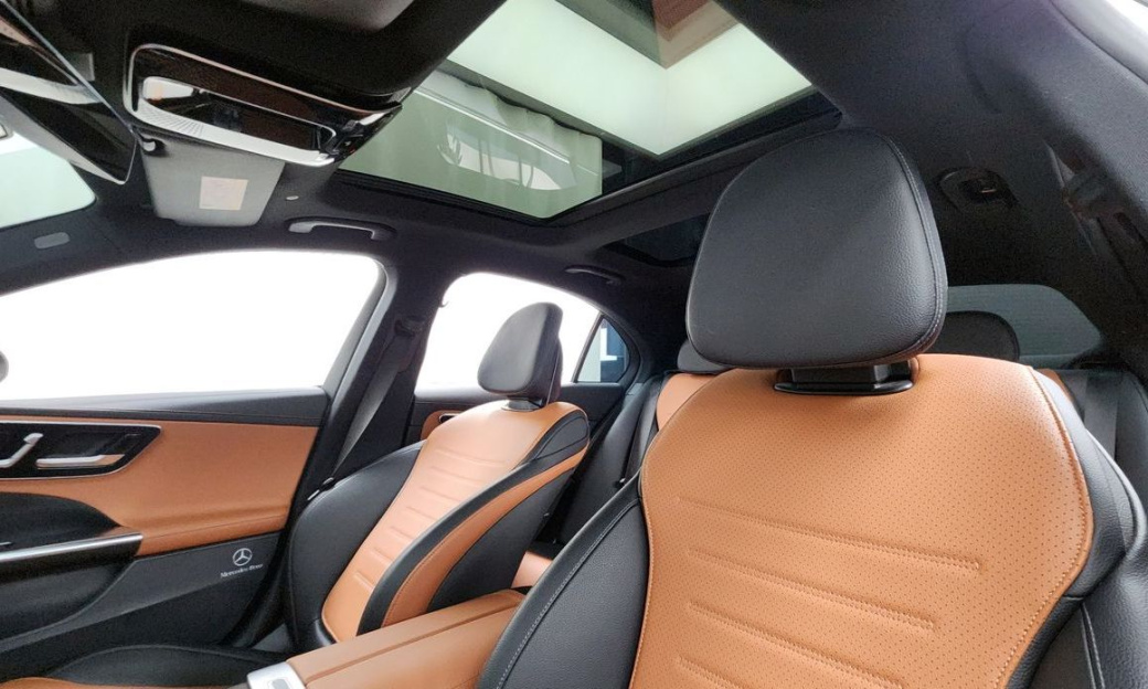 Mercedes-Benz C-Class C300 AMG Line, 2022