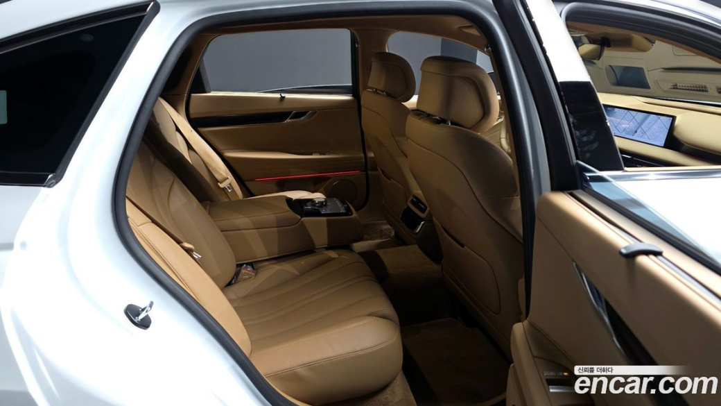 Genesis G80 Gasoline 2.5 Turbo AWD, 2025