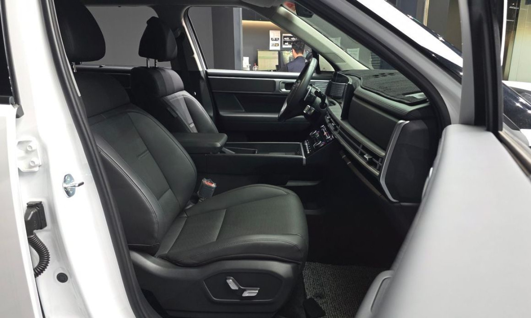 Hyundai Santafe Gasoline 2.5T 4WD, 2024