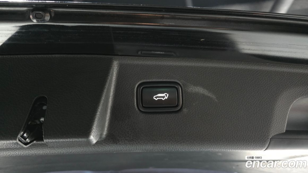 Kia Mohave Diesel 3.0 4WD 6-Seater, 2023