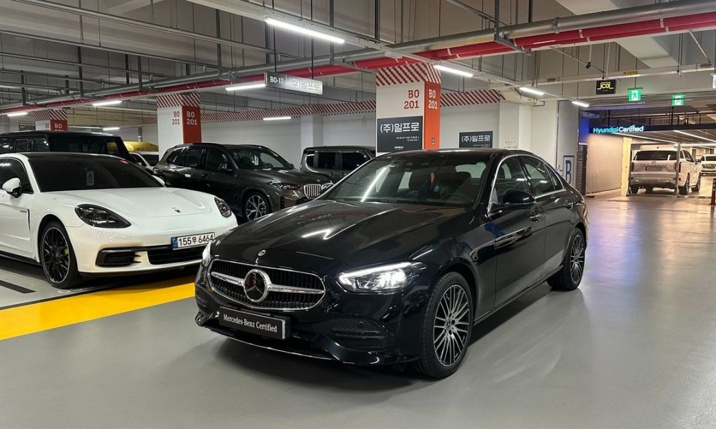 Mercedes-Benz C-Class C200 Avantgarde, 2025