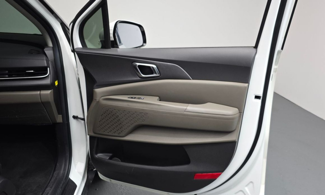 Kia Carnival 9-Seater Noblesse, 2025