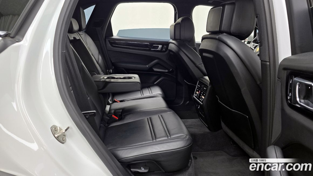 Porsche Cayenne 3.0, 2023