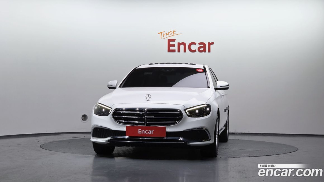 Mercedes-Benz E-Class E220d 4MATIC Exclusive, 2021