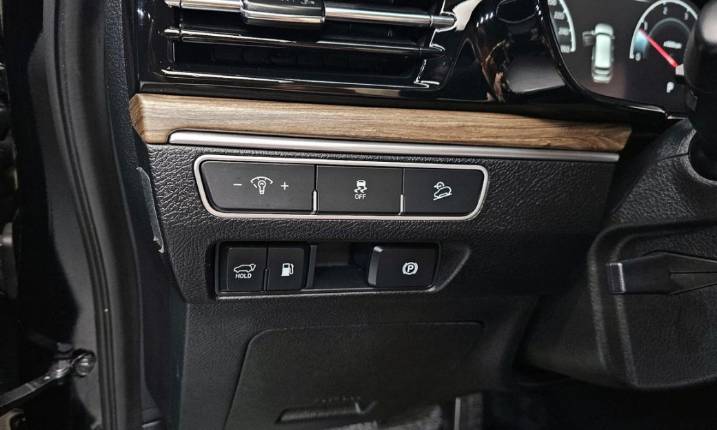 Kia Mohave Diesel 3.0 4WD 5-Seater, 2024