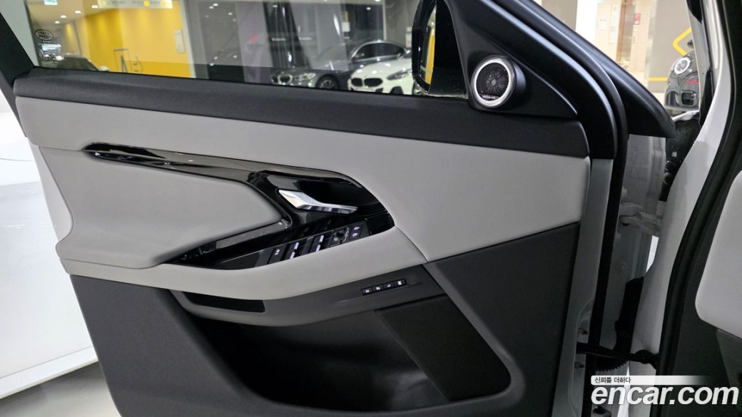 Land Rover Range Rover Evoque P250 Dynamic SE, 2025