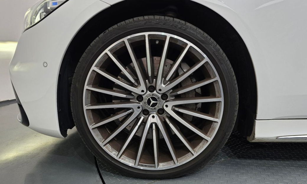 Mercedes-Benz S-Class S500L 4MATIC, 2024