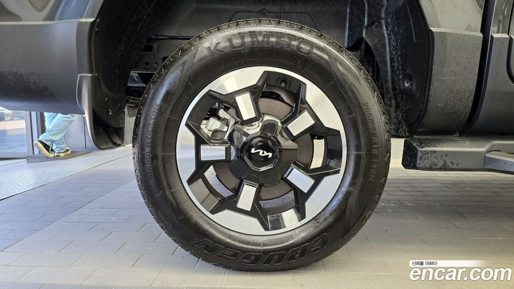 Kia Tasman 2.5T Gasoline 4WD, 2026