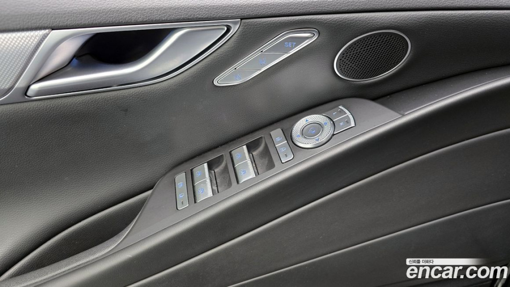 Genesis G80 Gasoline 2.5 Turbo AWD, 2022