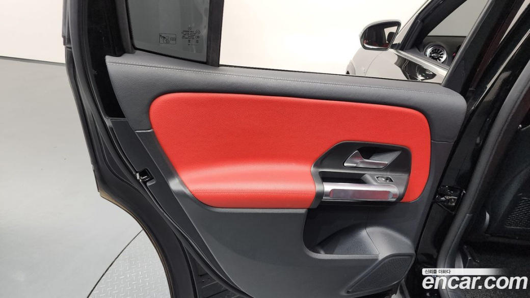 Mercedes-Benz GLB-Class AMG GLB35 4MATIC, 2023