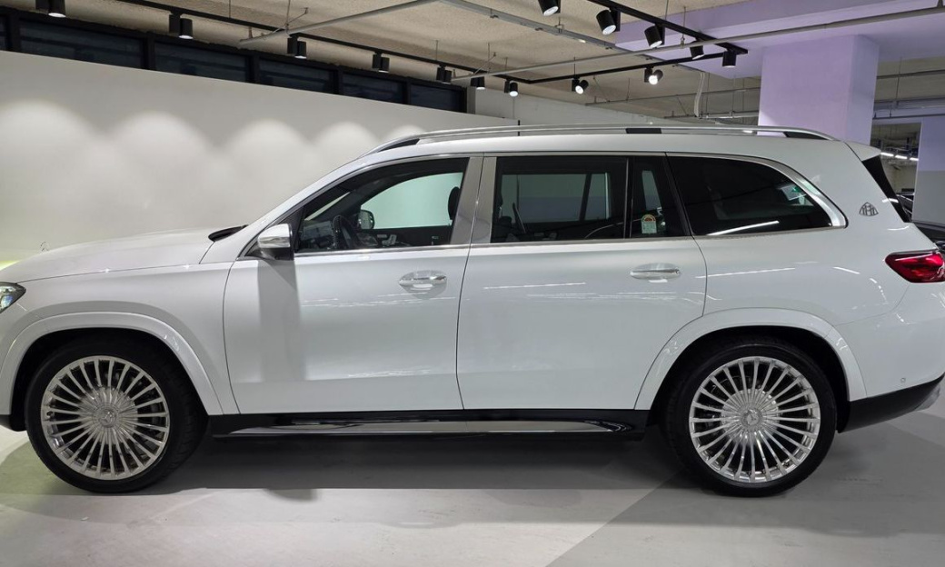 Mercedes-Benz GLS-Class Maybach GLS600 4MATIC, 2026