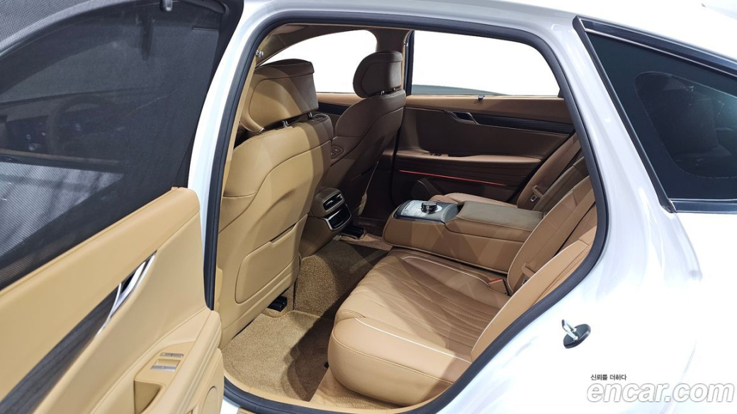 Genesis G80 Gasoline 2.5 Turbo AWD, 2025