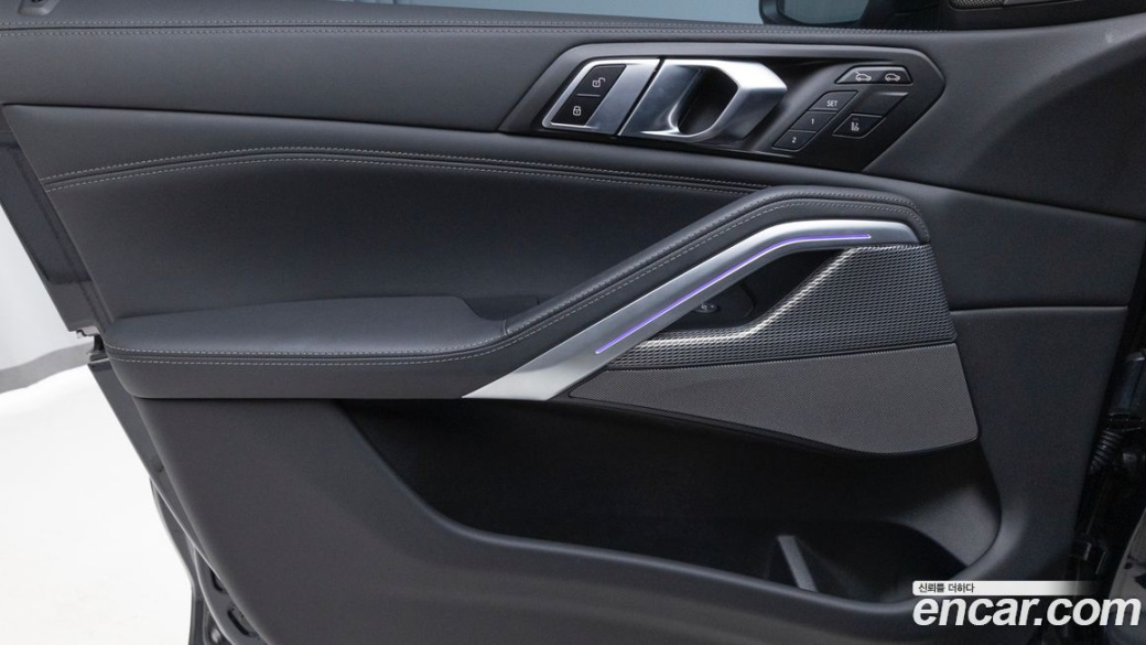 BMW X6 xDrive40i M Sport, 2023
