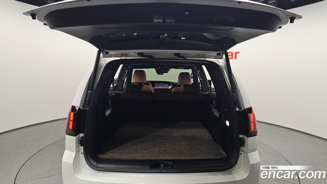 Kia Mohave Diesel 3.0 4WD 5-Seater, 2022