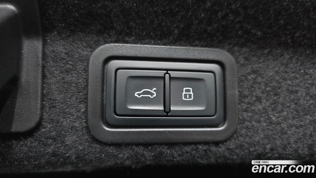 Audi A6 45 TFSI Quattro Premium, 2025