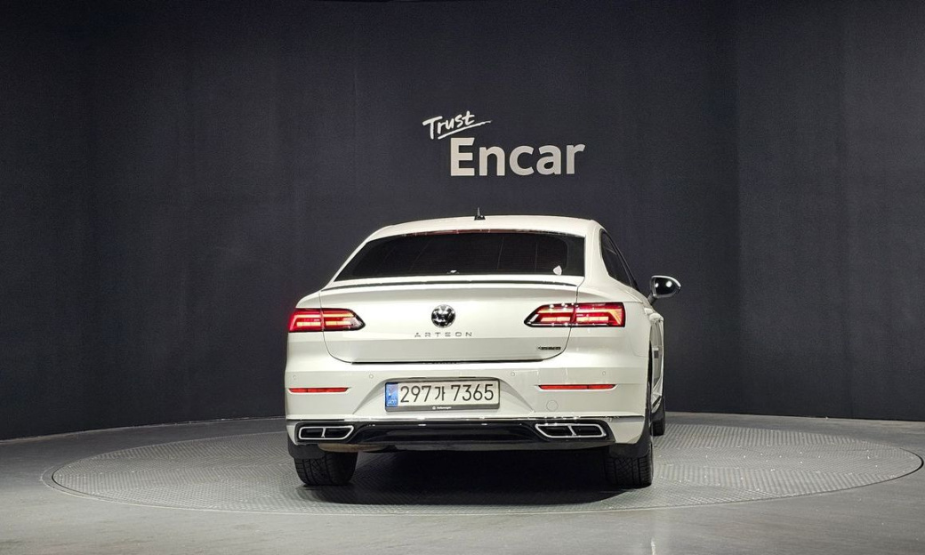 Volkswagen Arteon 2.0 TDI R-LIINE 4Motion, 2023