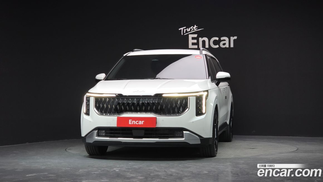 Kia Carnival 9-Seater Prestige, 2024