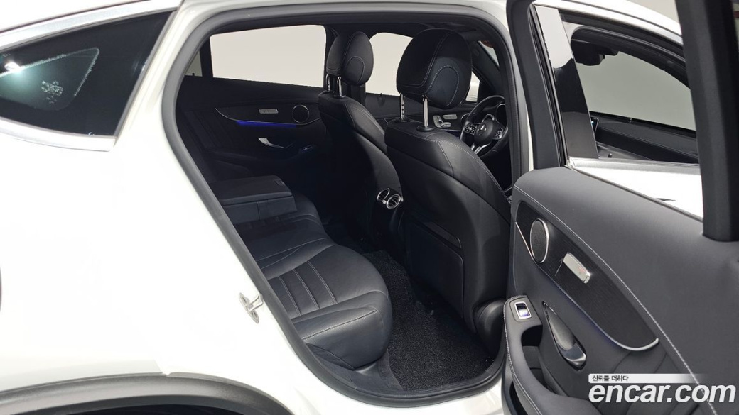 Mercedes-Benz GLC-Class GCL300 4MATIC Coupe, 2023