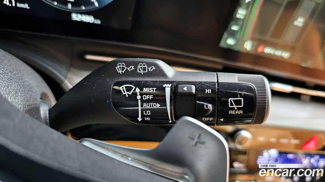 Kia Carnival 7-Seater Signature, 2023