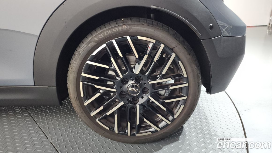 Mini Cooper Convertible Favoured, 2025